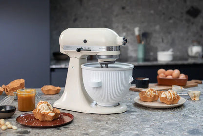 KitchenAid 4,8 L 5KSM175 Artisan Küchenmaschine Pastalover mit Nudelwalzen 3er- Set
