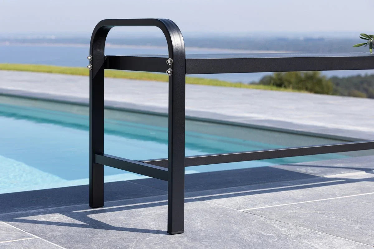 Gartenbank Cäsar - aus robustem, schwarzem Aluminium