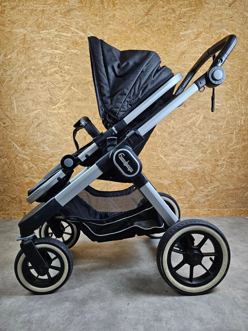 Emmaljunga - NXT90 Flat Outdoor Buggy Kinderwagen (Gestell und Sportsitz) - Schwarz in gutem Zustand