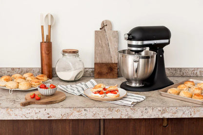 KitchenAid 4,8 L 5KSM175 Artisan Food Processor Beginner Set with Vegetable Slicer