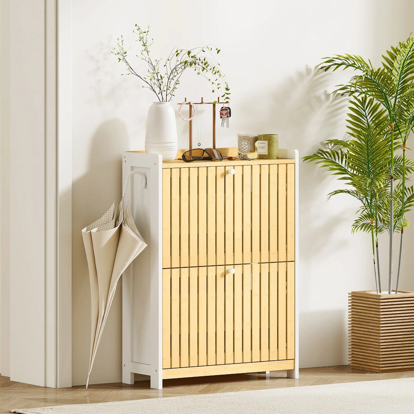HOMCOM Slim Shoe Cabinet with 2 Bamboo Doors and Adjustable Shelves for 12 Pairs of Shoes 60x24x82.5 cm White and Natural