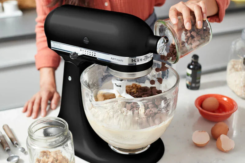KitchenAid 4,8 L 5KSM175 Artisan Küchenmaschine Meatlover mit Ganzmetall-Fleischwolf und Spritzgebäckvorsatz